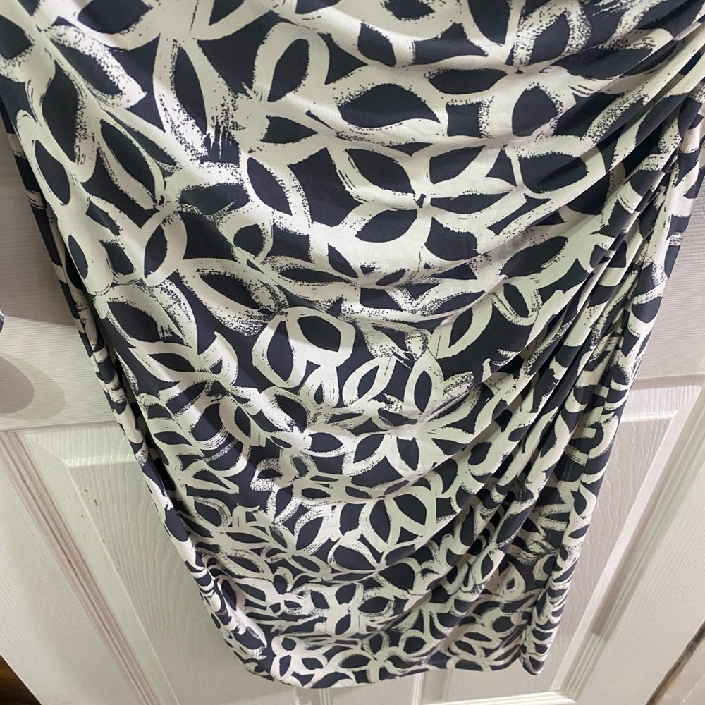 Ralph Lauren Women’s 8 Faux Wrap Dress - Picture 6 of 10
